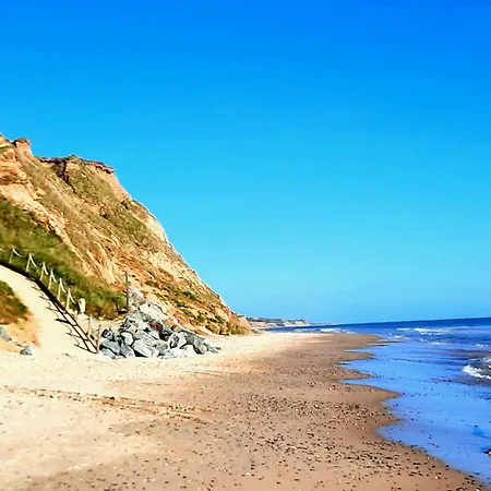 Casa vacanze Sea Breeze 5 Minutes Walk From A Beautiful *